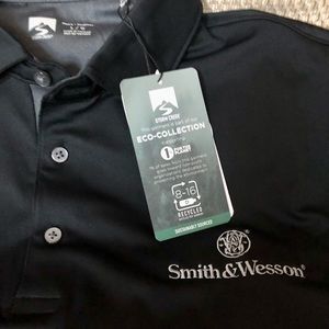 New with Tags Smith & Wesson Short Sleeve Shirt